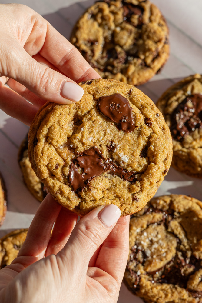 chocolate chip cookies