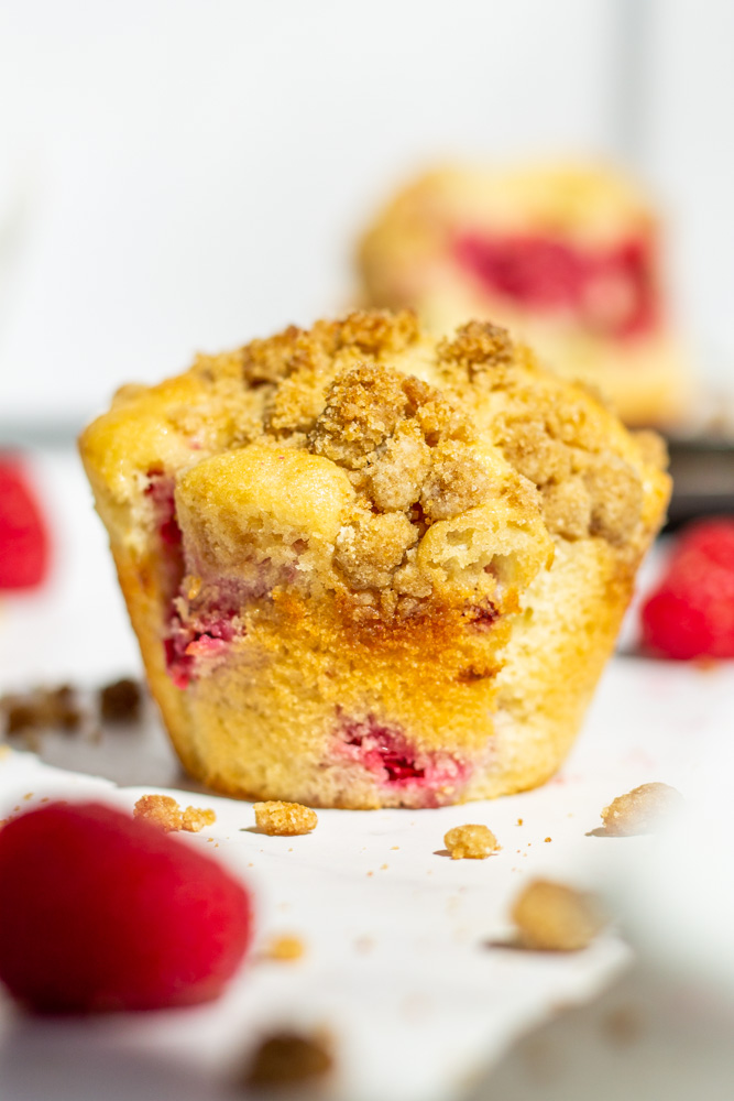 raspberry crumb muffins