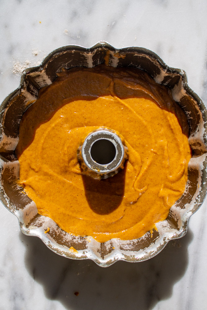 pumpkin bundt cake batter