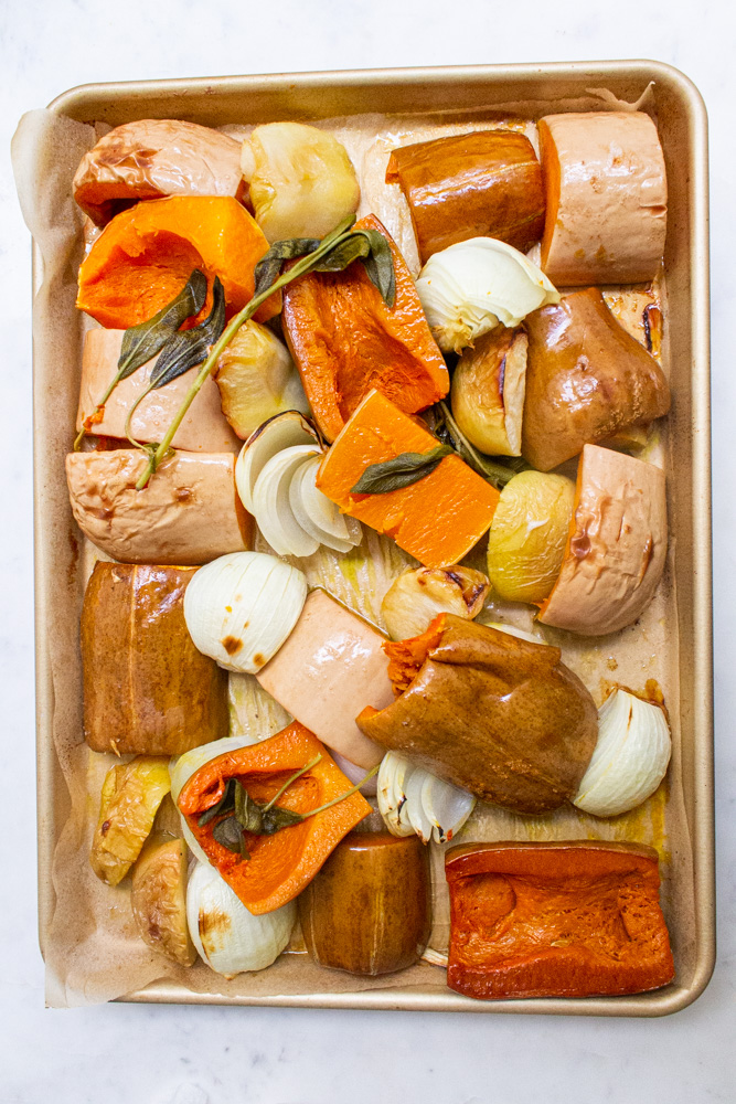 butternut squash soup roasting ingredients