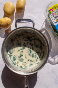 spinach and cheese sauce for potatoes au gratin