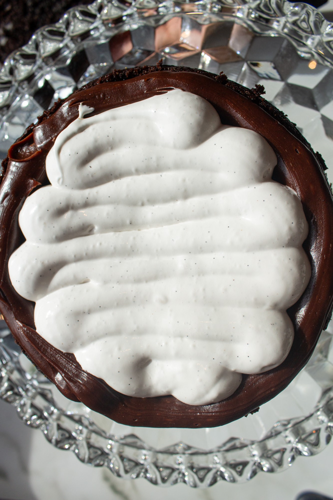 marshmallow fluff on chocolate cake