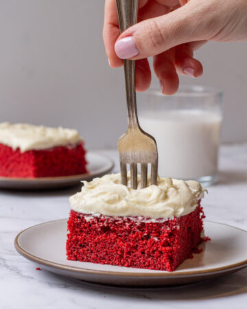 red velvet sheet cake