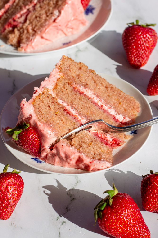 strawberry cake