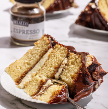 tiramisu cake