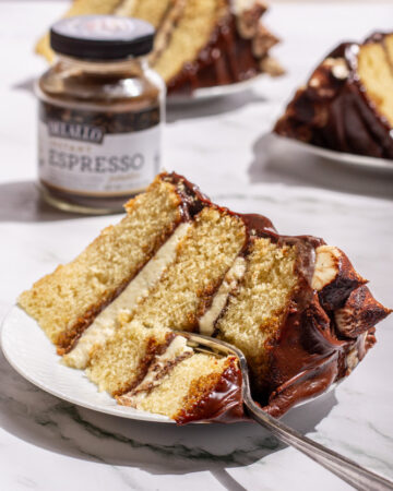 tiramisu cake