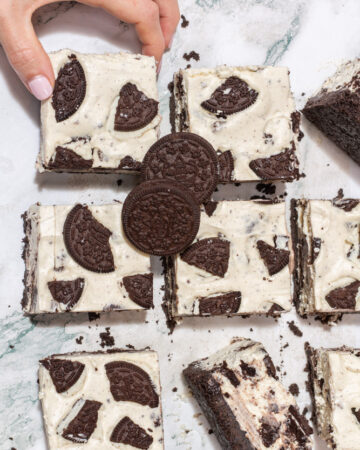 cookies and cream cheesecake bars