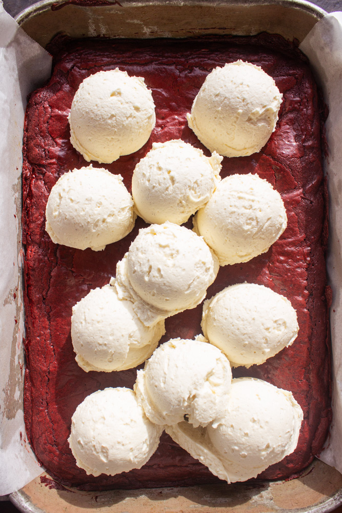 red velvet brownies with cream cheese layer