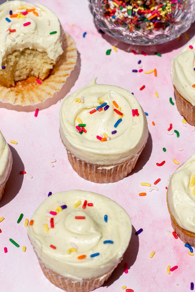 Vanilla cupcakes