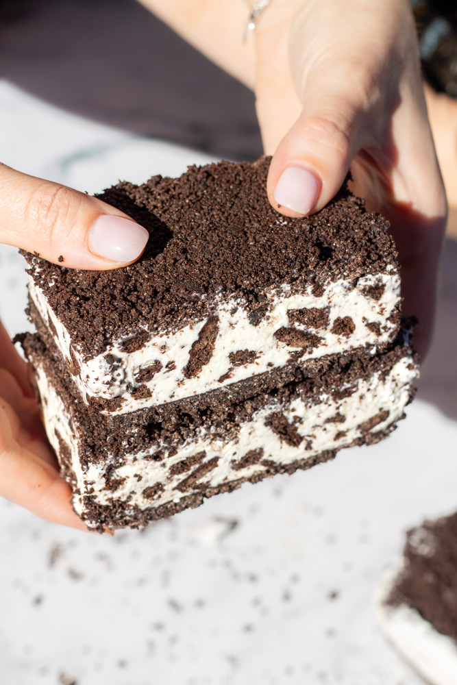 Cookies & cream ice cream bars