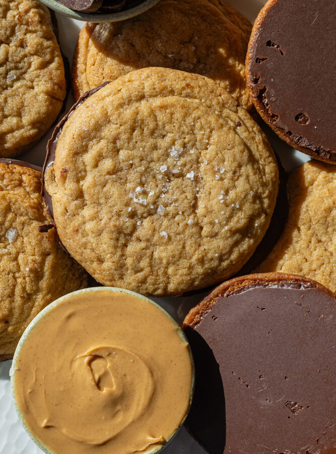 chocolate dipped peanut butter cookies