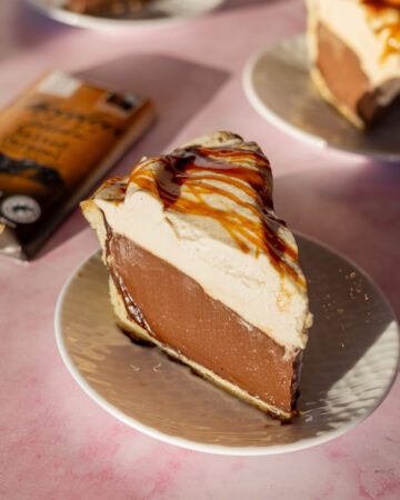 salted caramel chocolate cream pie