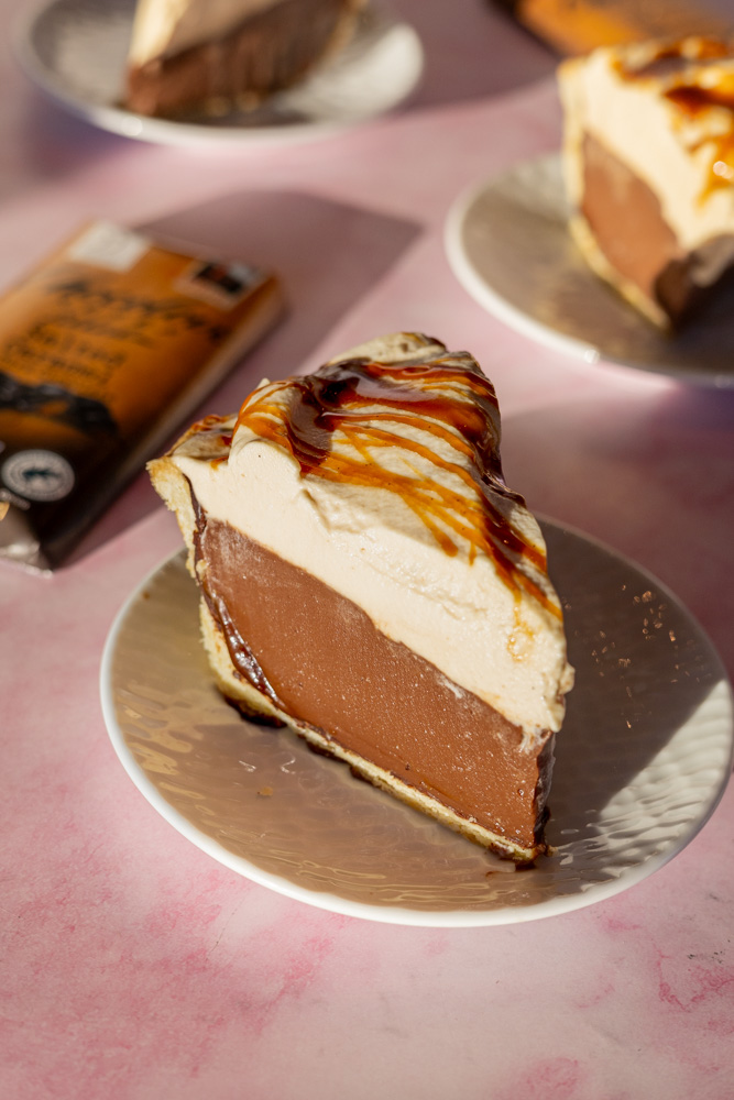 salted caramel chocolate cream pie
