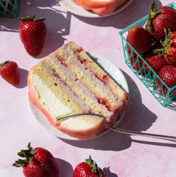 strawberry princess cake