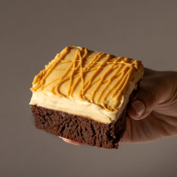 brownies with peanut butter topping