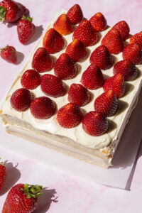 strawberry vanilla sheet cake