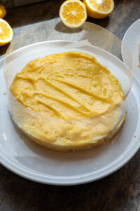 lemon curd on cake